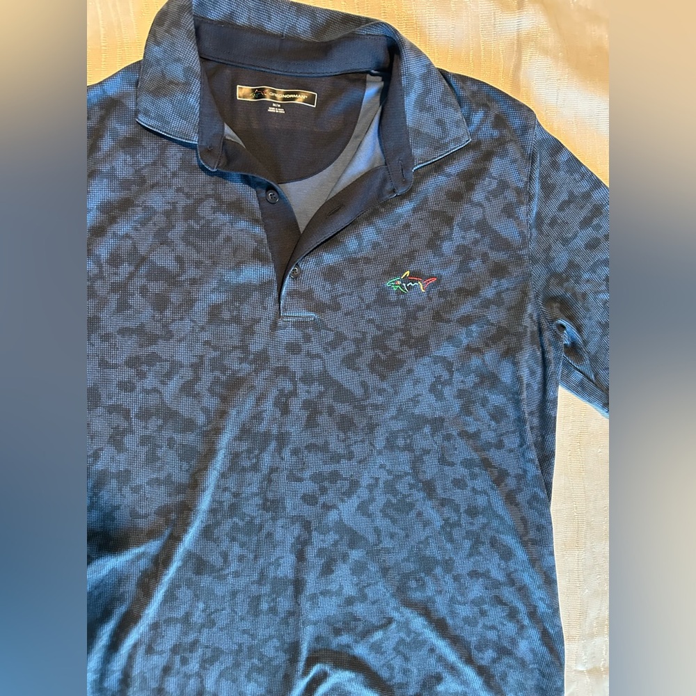 Greg Norman Collection Men's Navy Blue Camouflage-Pattern Polo - Picture 2 of 5